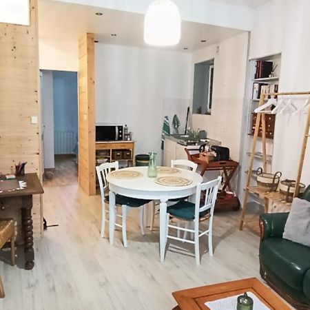 Appartement Cosy A 2 Pas Des Rues Pietonnes Chalon-sur-Saône Dış mekan fotoğraf